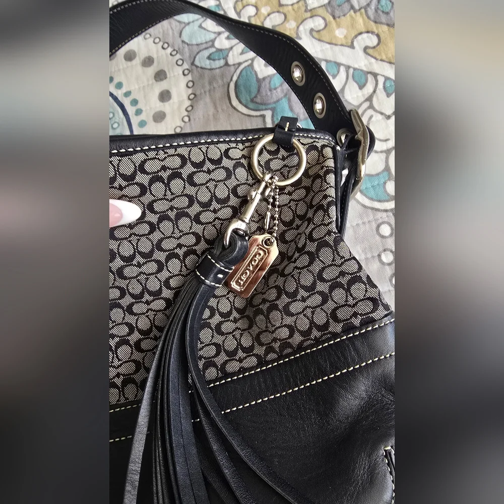 Coach *FINAL OFFER* Black and Gray Patterned Shoulder Bag - Picture 2 of 7
